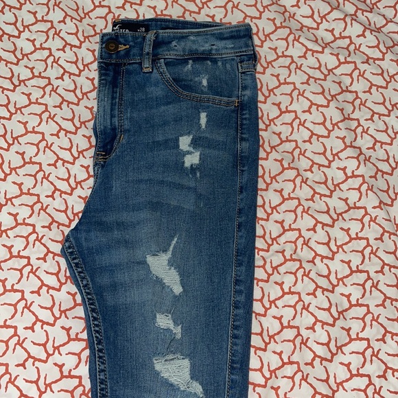 Hollister High Rise Super Skinny Jeans - Picture 2 of 3